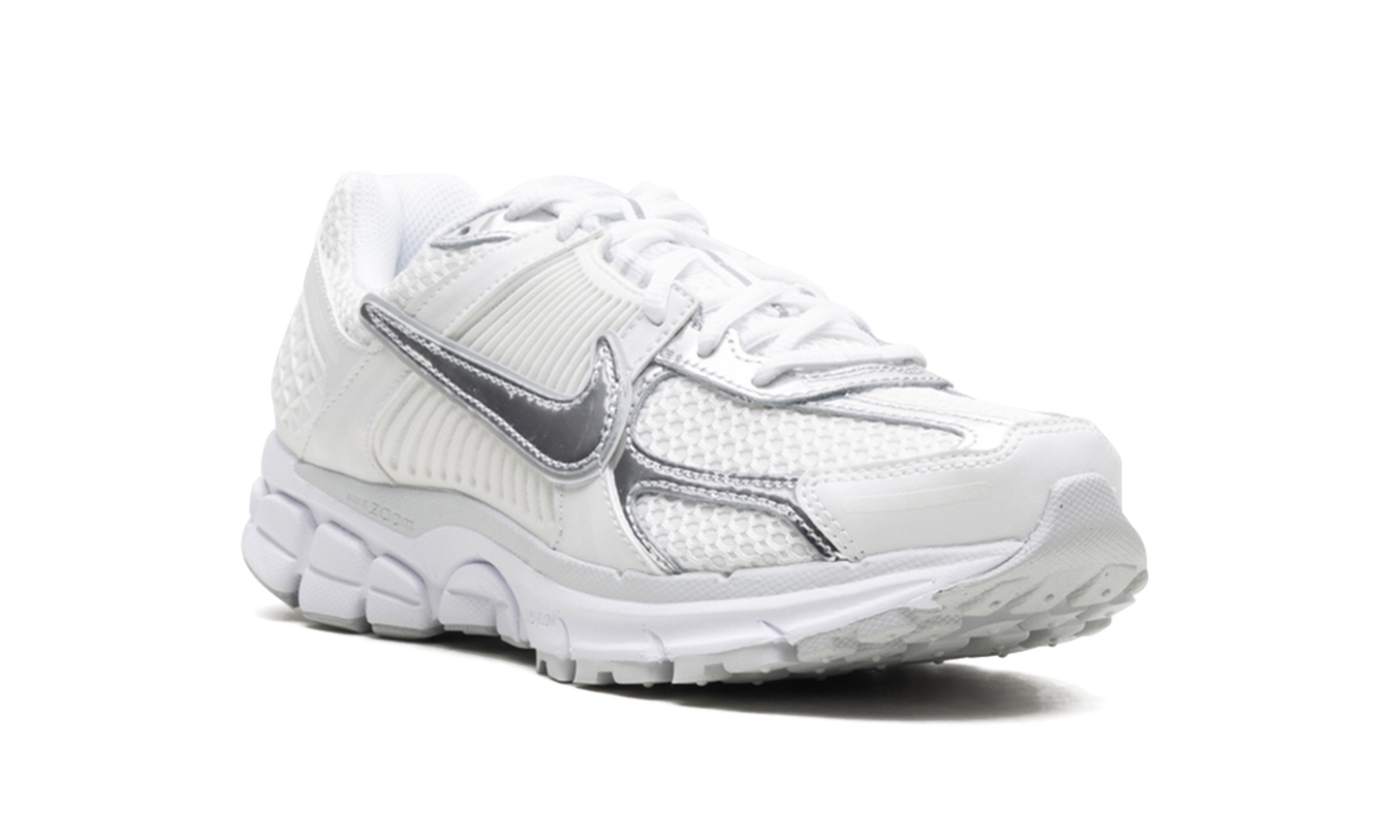 Zoom Vomero 5 WMNS "Chrome Toe" Hf7723 100