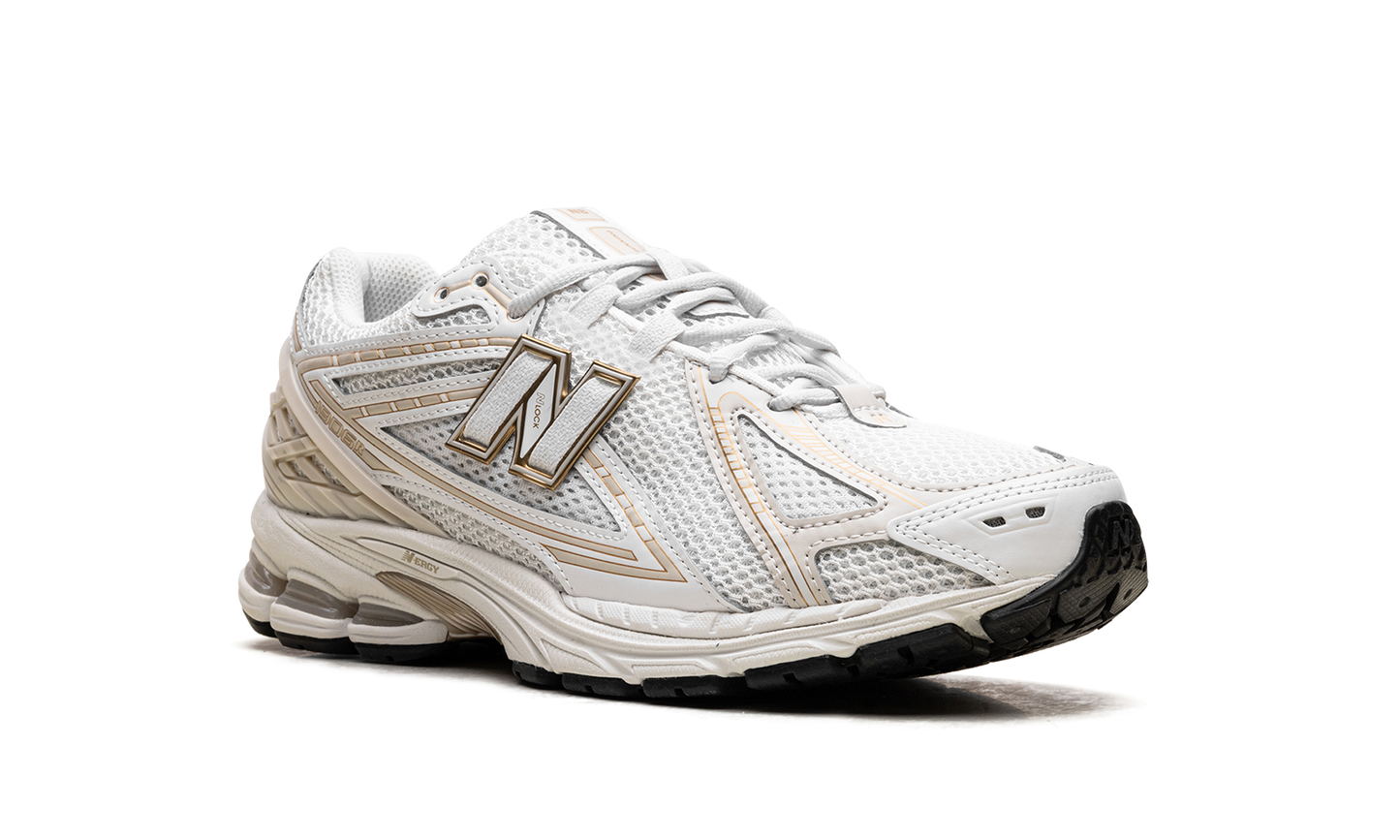 1906R "JD Sports Exclusive Reflection Timberwolf Gold" M1906RJR