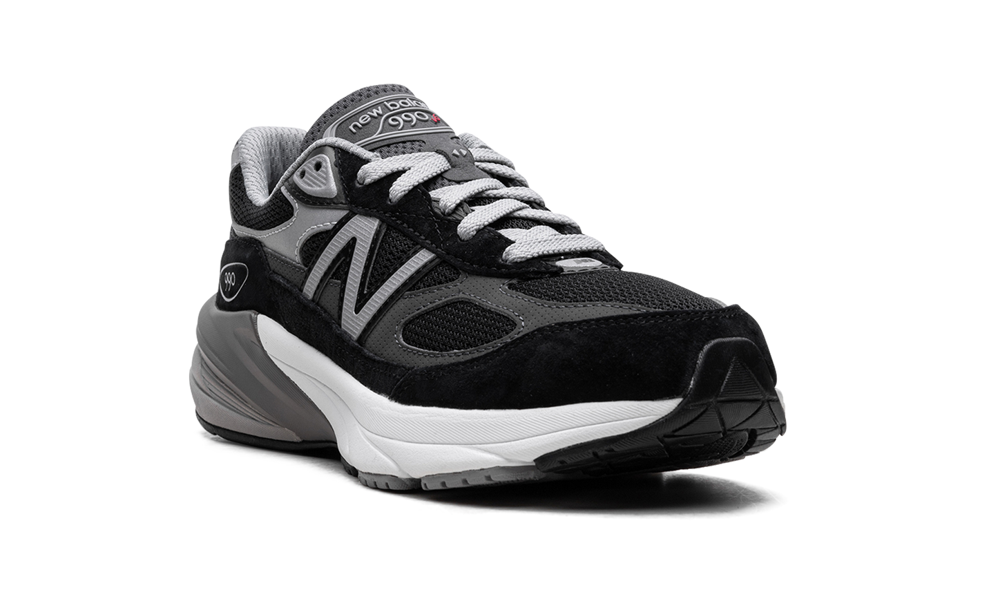 990v6 GS "Black/Silver" GC990BK6