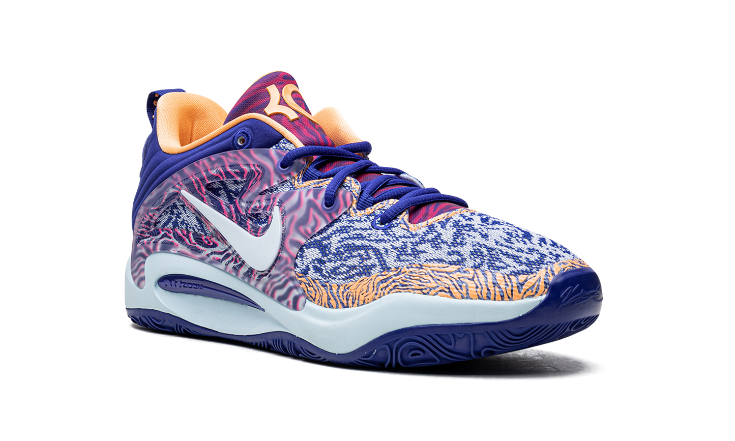 KD 15 "Napheesa Collier"