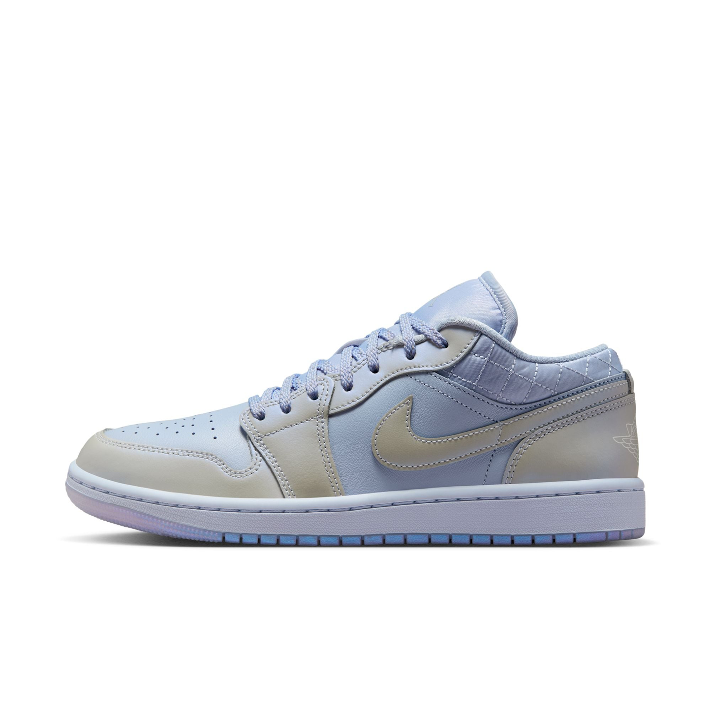 Air Jordan 1 Low SE Wmns "Ghost Pearlized Quilt" IM5129 010