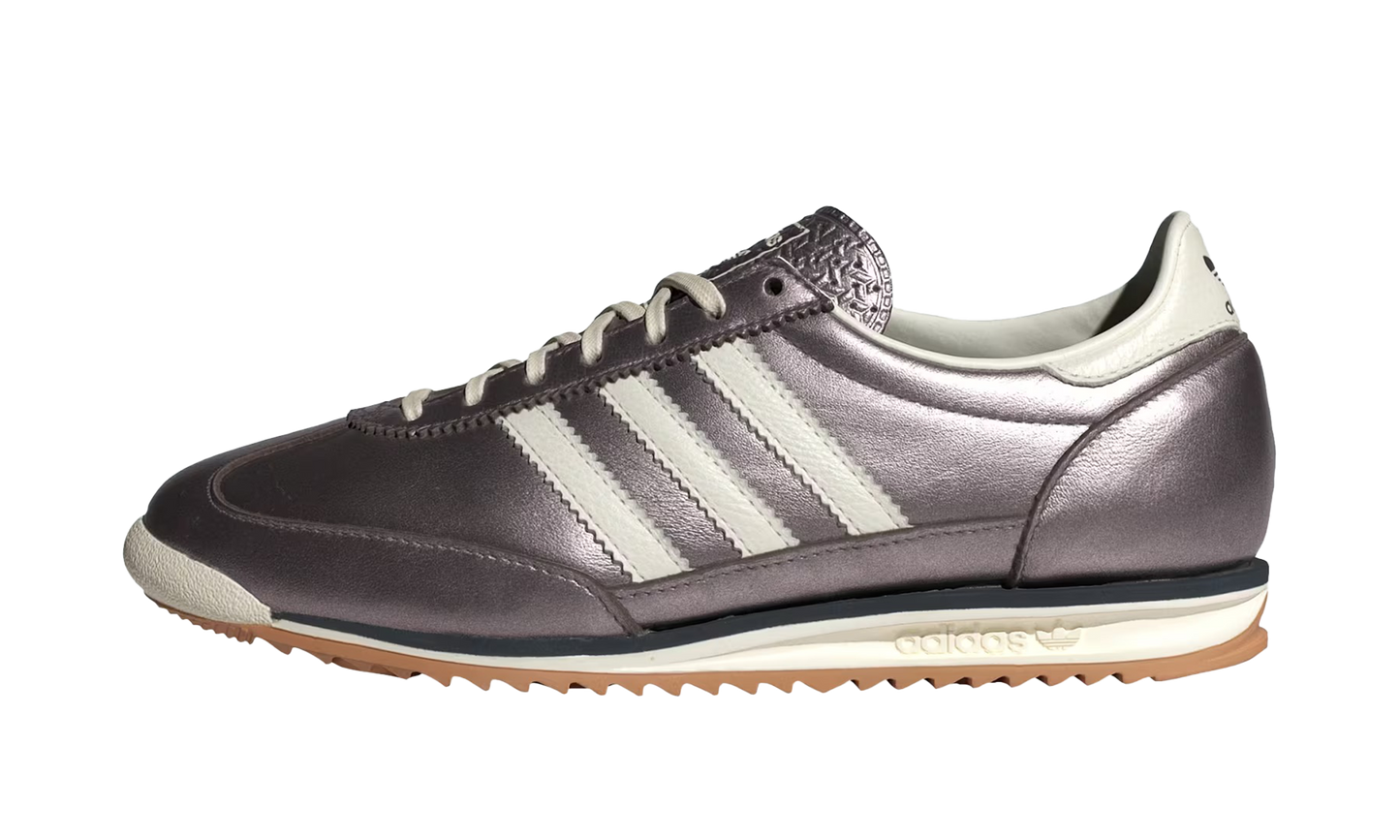 SL72 OG WMNS "Aurora Black" JH6364