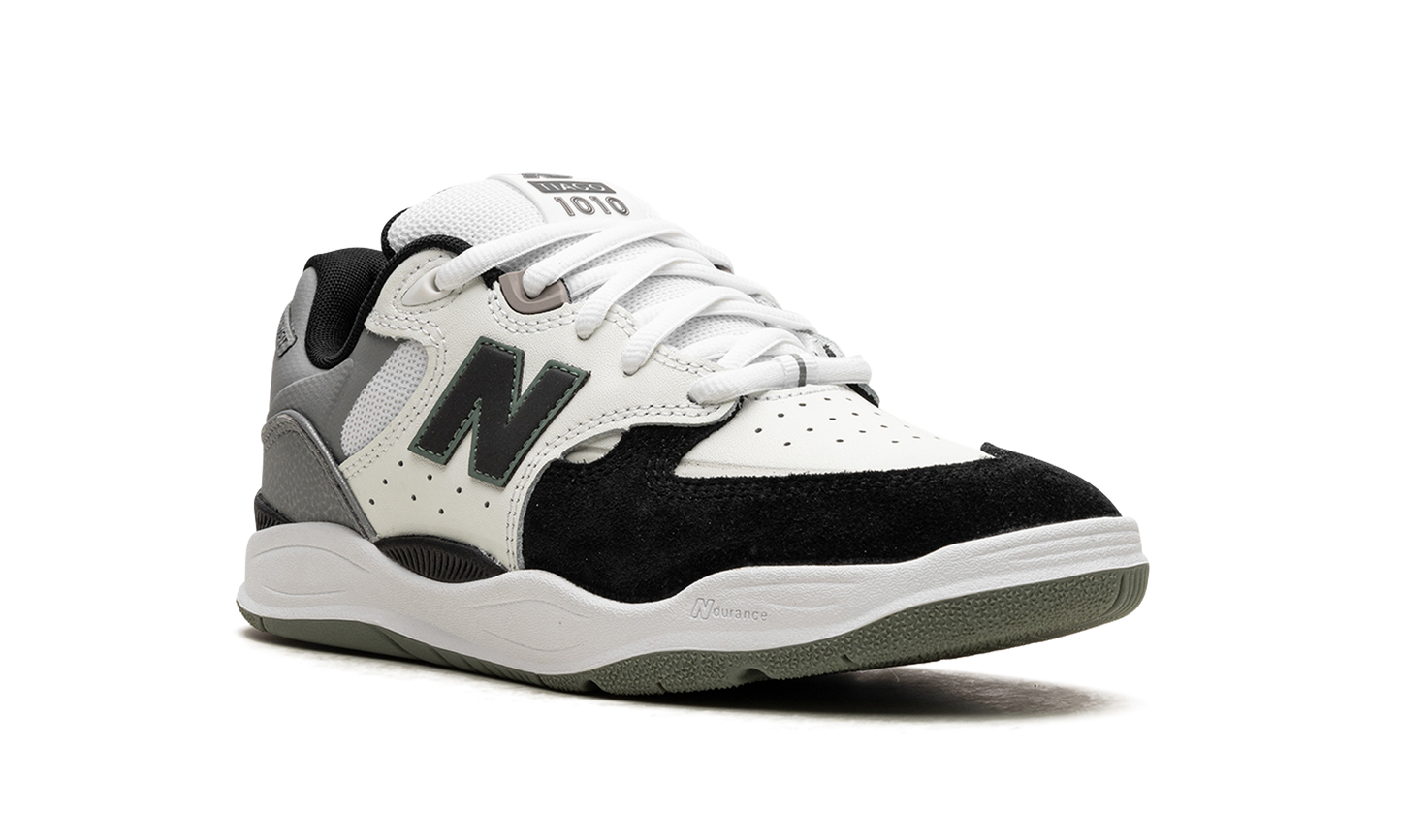 Numeric 1010 "Tiago Lemos White Black" NM1010CL