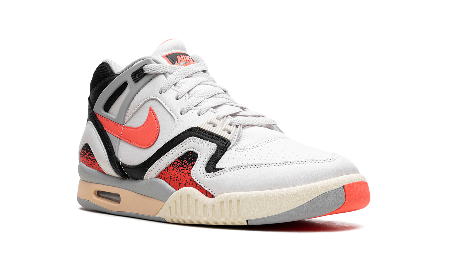 Air Tech Challenge II "Hot Lava" FZ9033 001