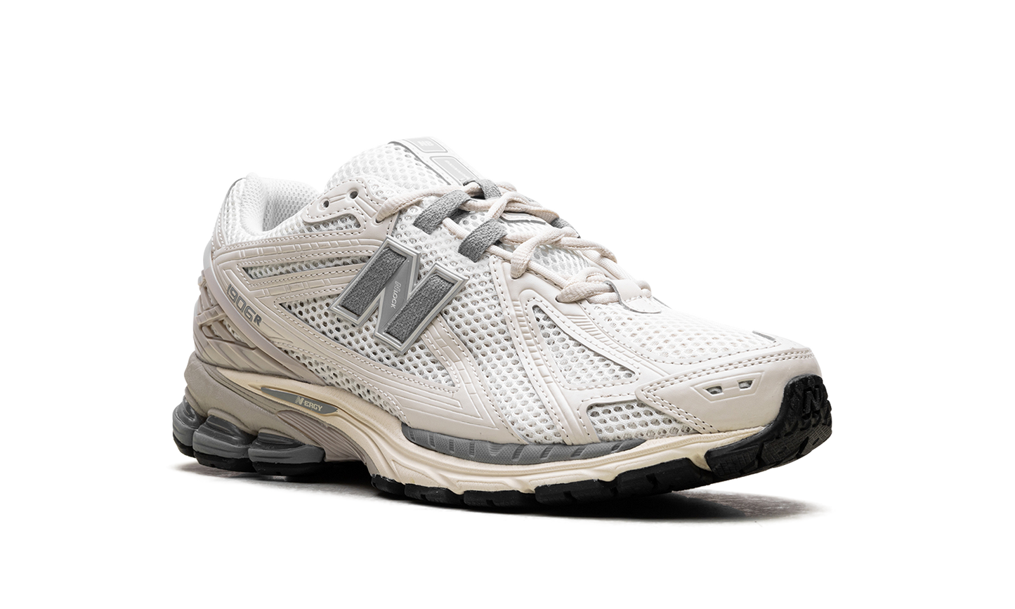 1906R "Beige Grey" M1906RFI