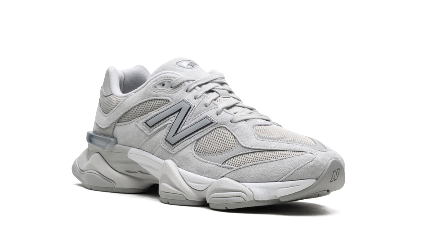 9060 "Silver Metallic Grey" U9060JGR