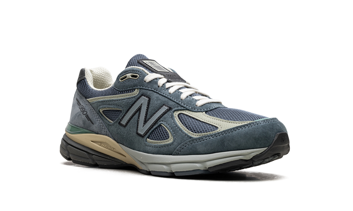 990v4 "AURALEE - Dusty Blue" U990AL4