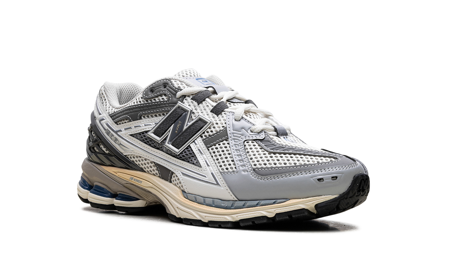 1906U "Raincloud Magnet" U1906NA