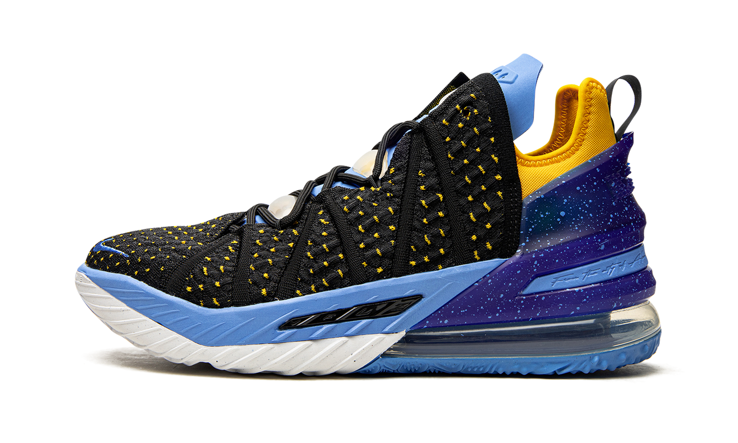 LeBron 18 "Dynasty - Minneapolis Lakers" CQ9283 006