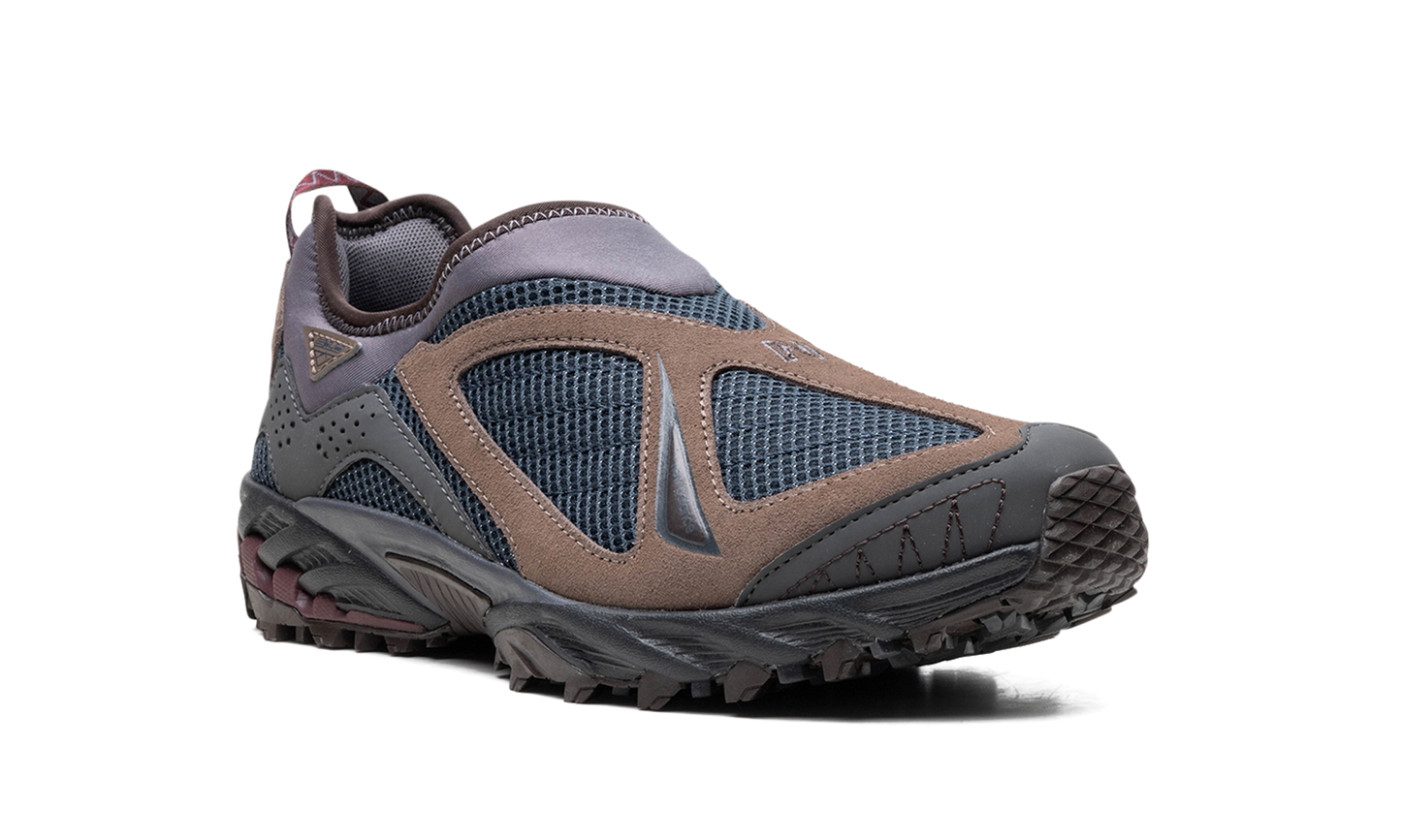 610 "Tokyo Design Studios - Outerspace" ML610STT