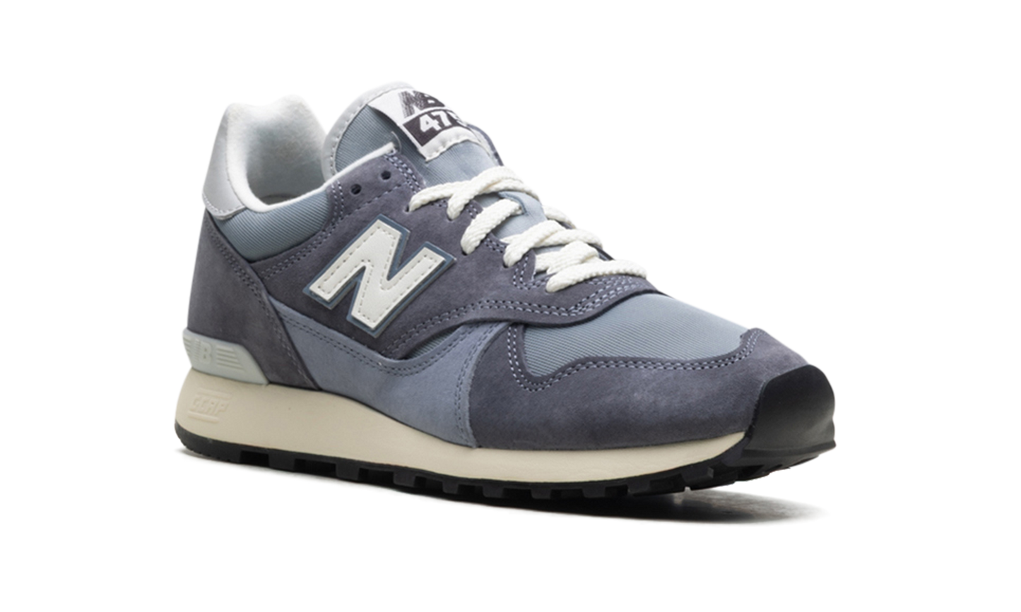 475 "Steel Arctic Grey" M475VTH