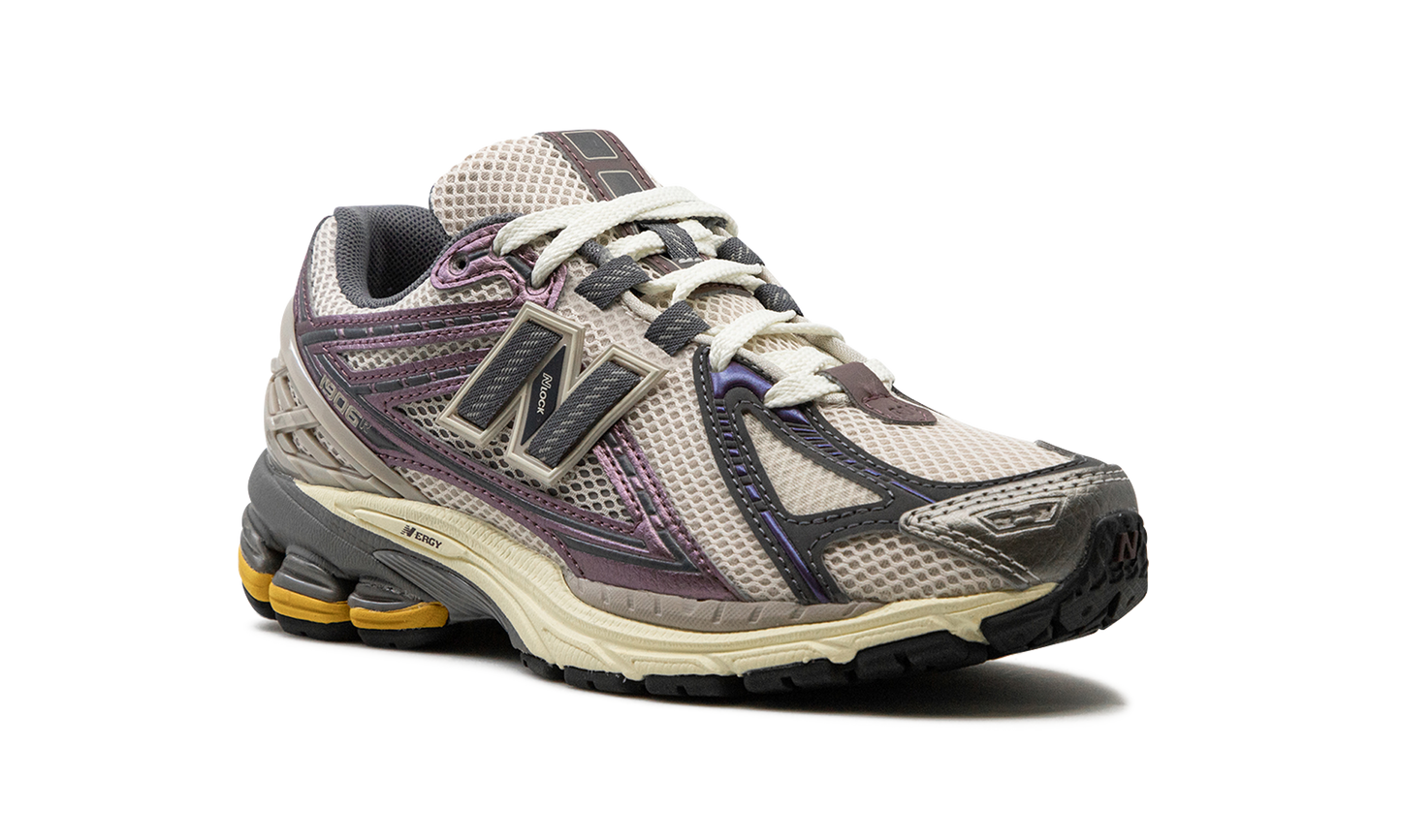 1906R "LICORICE" M1906RRA