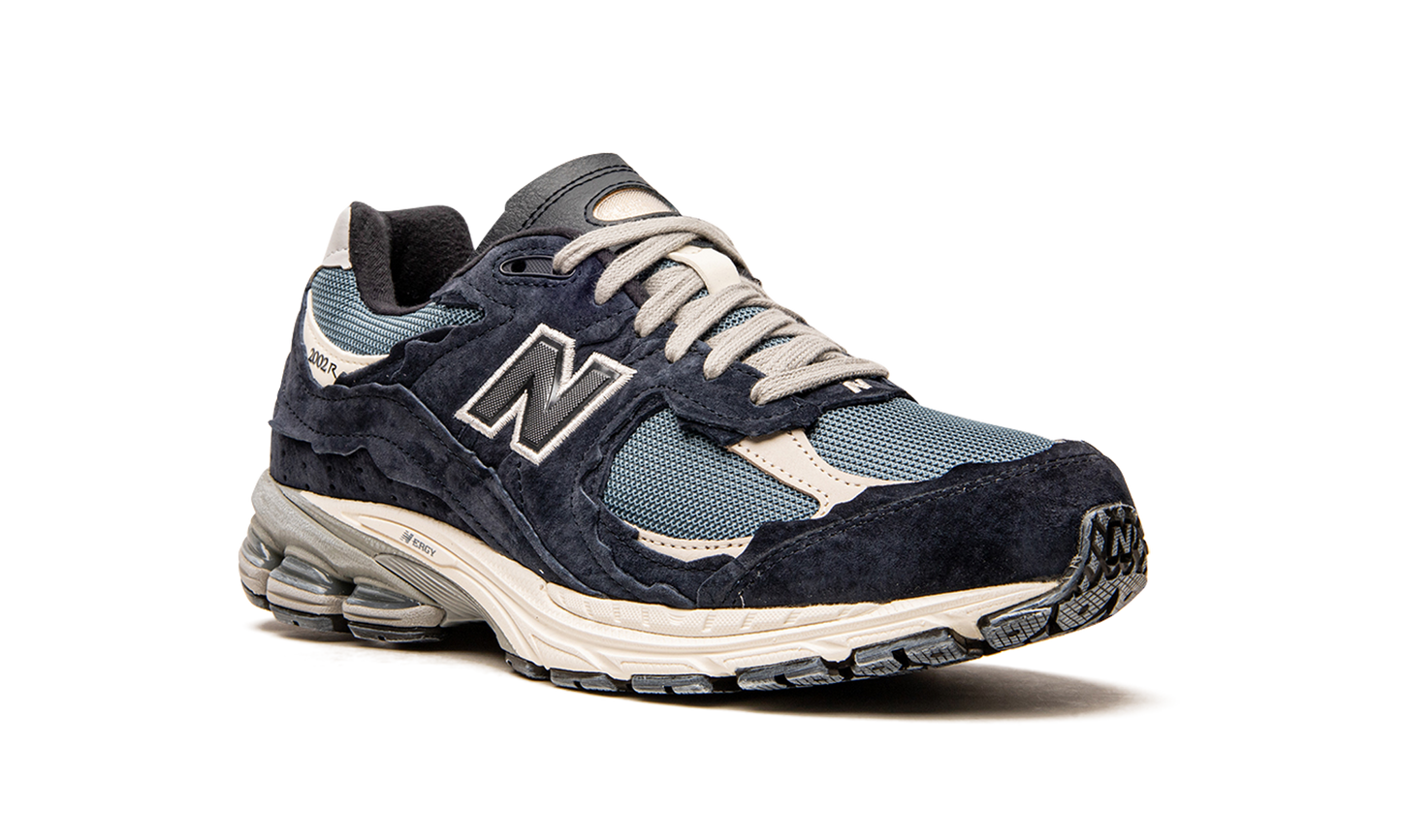 2002R "Protection Pack - Dark Navy" M2002RDF