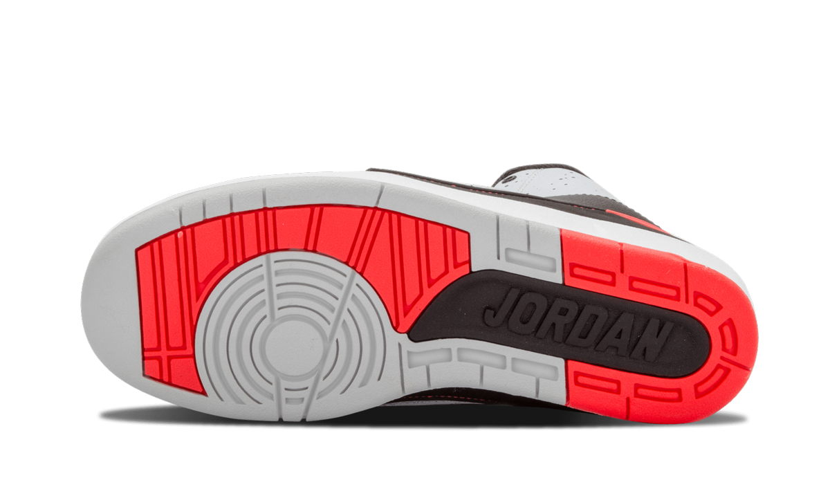 Air Jordan 2 Retro GS "Infrared 23" 395718 023