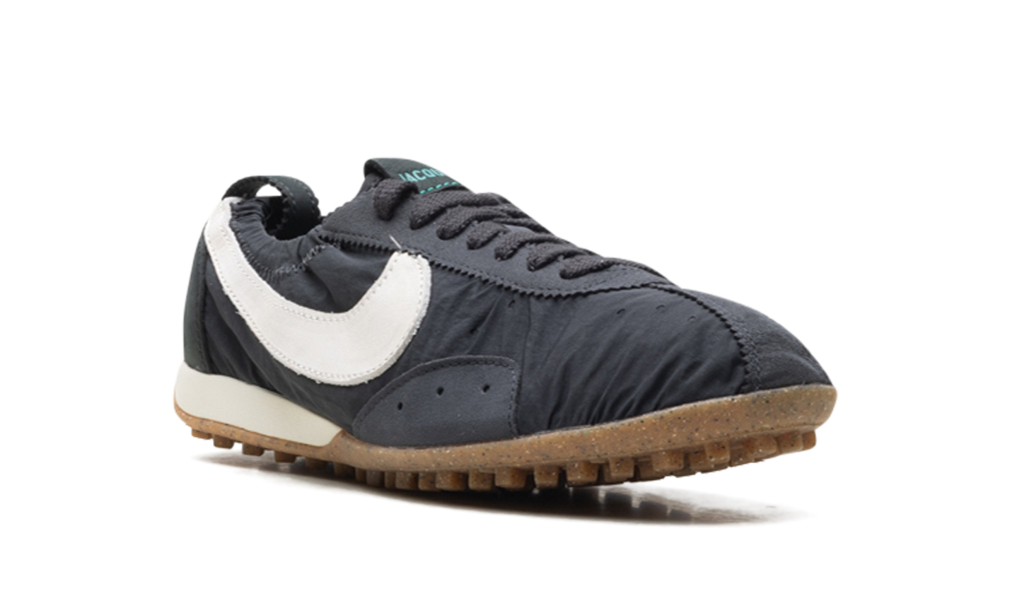 Moon Shoe SP WMNS "Jacquemus - Off Noir" HV8547 001