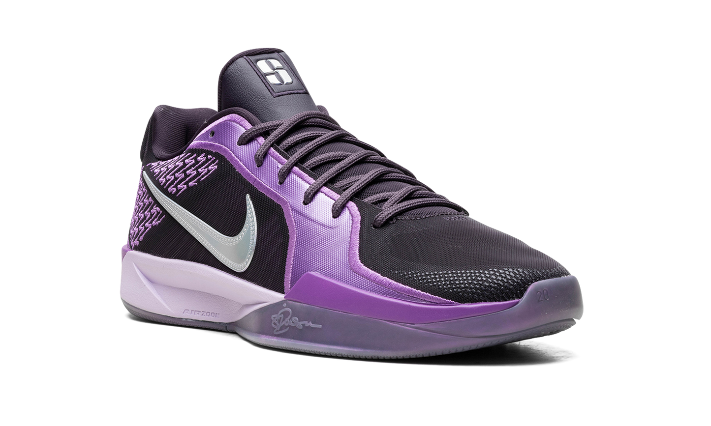 Sabrina 2 WMNS "Court Vision"