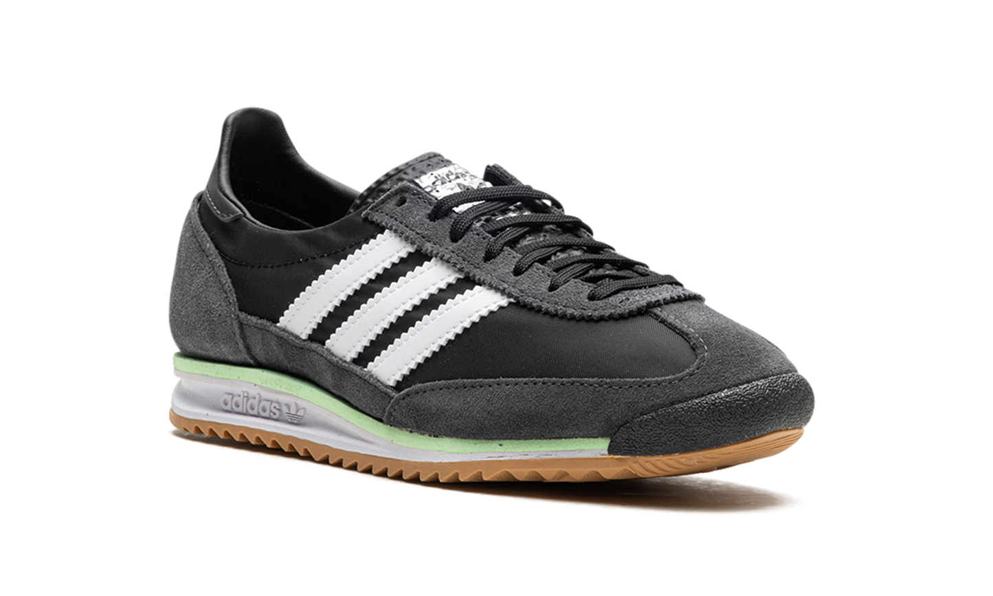 SL 72 OG WMNS "Core Black Cloud White Carbon"