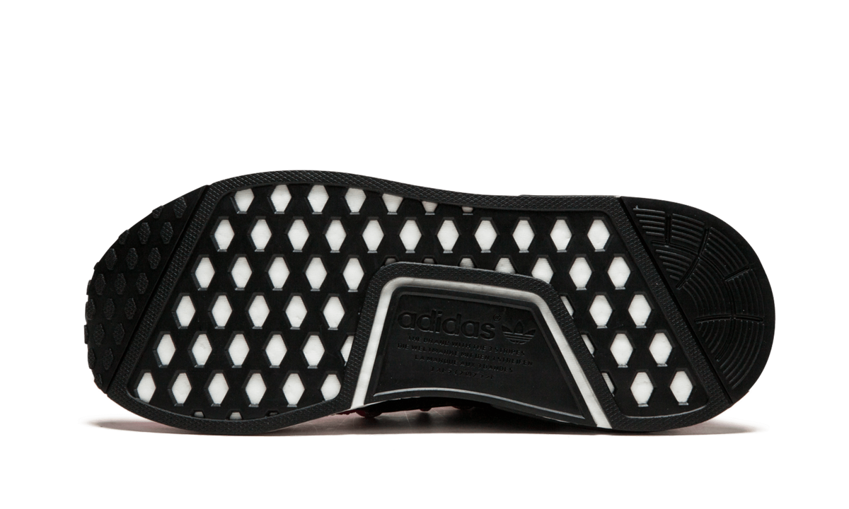 NMD_XR1 Winter "red" BZ0632