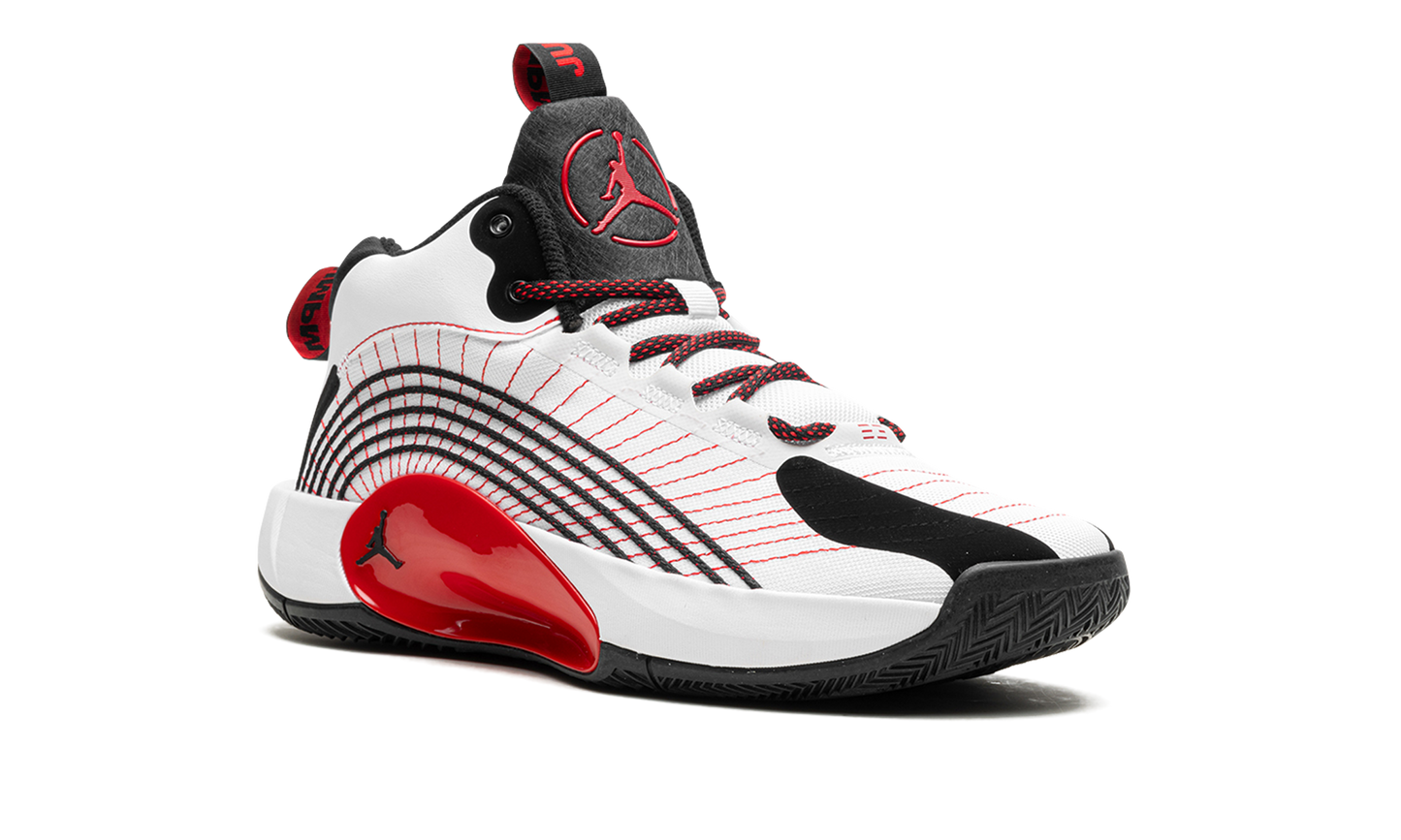 Jordan Jumpman "White University Red (2021)" CQ4021 100
