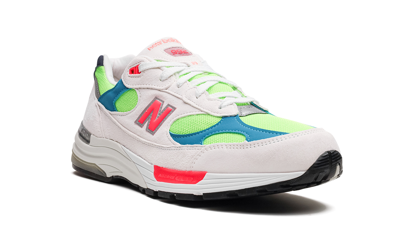 992 "White Neon Cyan" M992DA