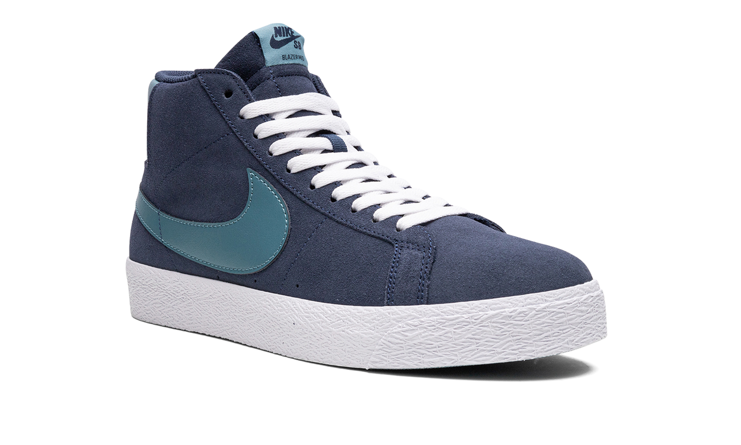 SB Blazer Mid "Navy Aqua"