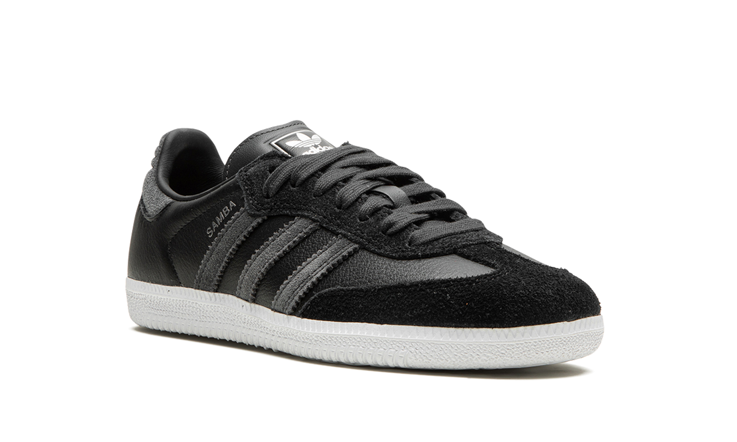 Samba Adv "Carbon" IG7572