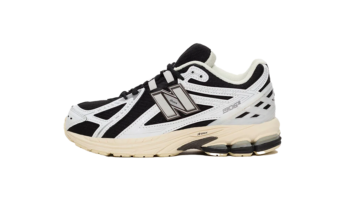 1906 GS "White / Black" GC1906CI