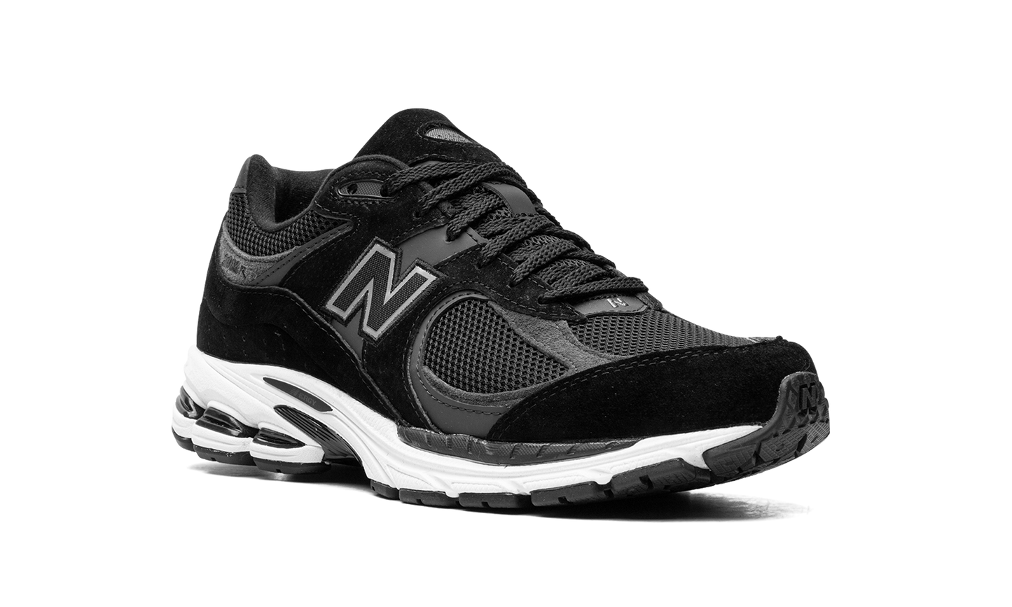 2002R "Black / Gunmetal" M2002RBK