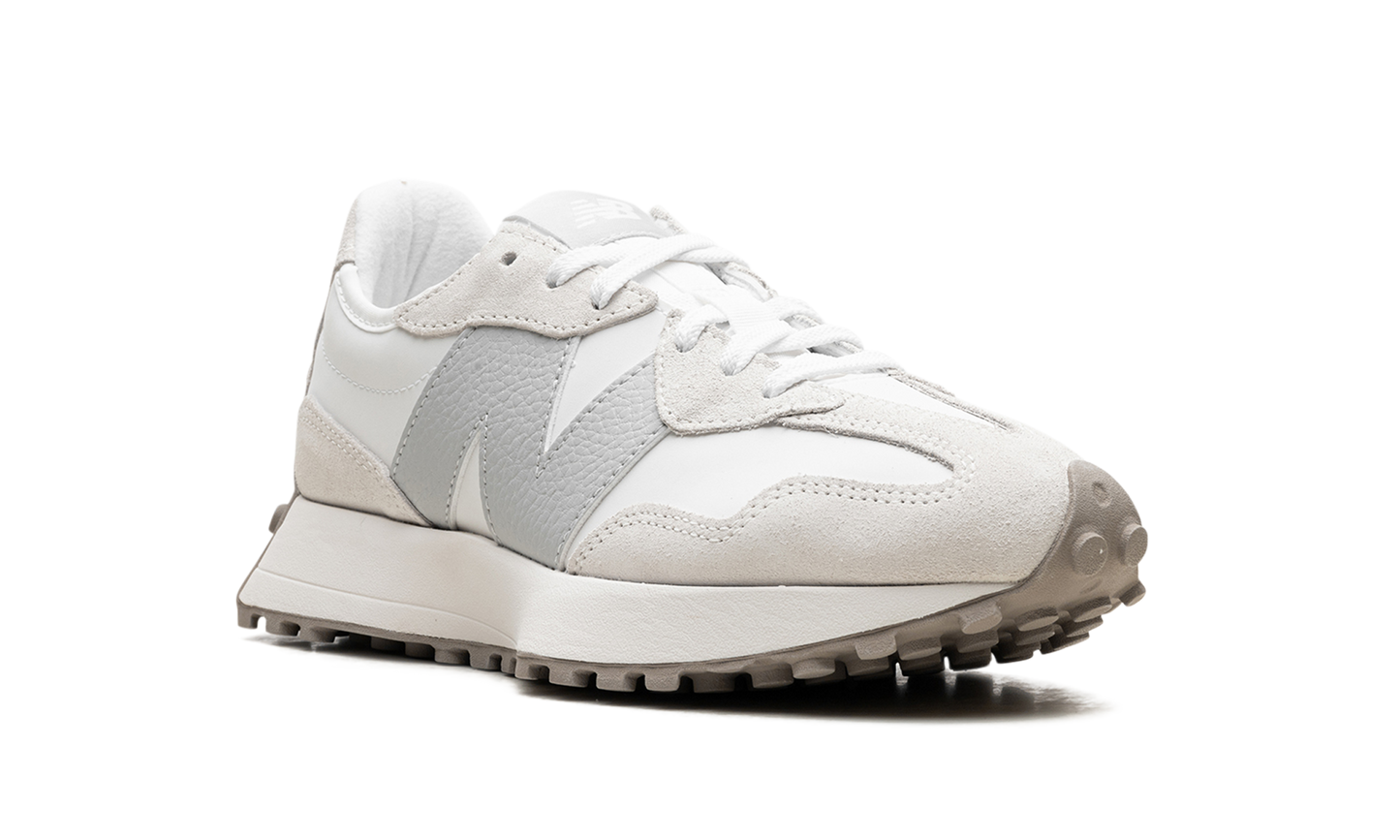 327 WMNS "Sea Salt Brighton Grey" WS327KE