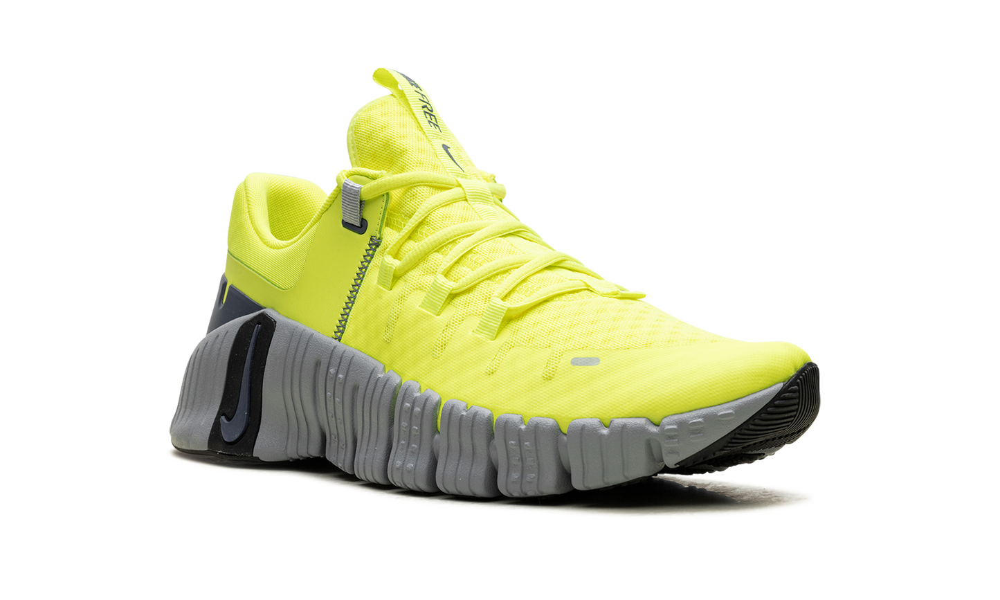 Free Metcon 5 "Volt Wolf Grey" DV3949 700