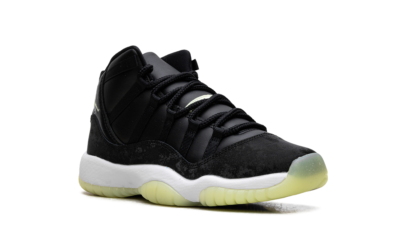 Air Jordan 11 GS "Barely Volt" IB1378 001