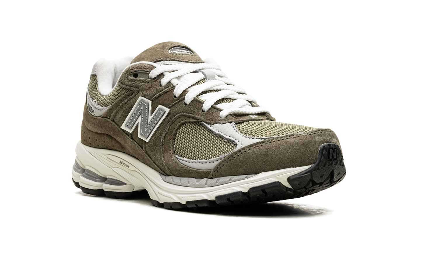 2002R "Footlocker Exclusive" M2002RFO