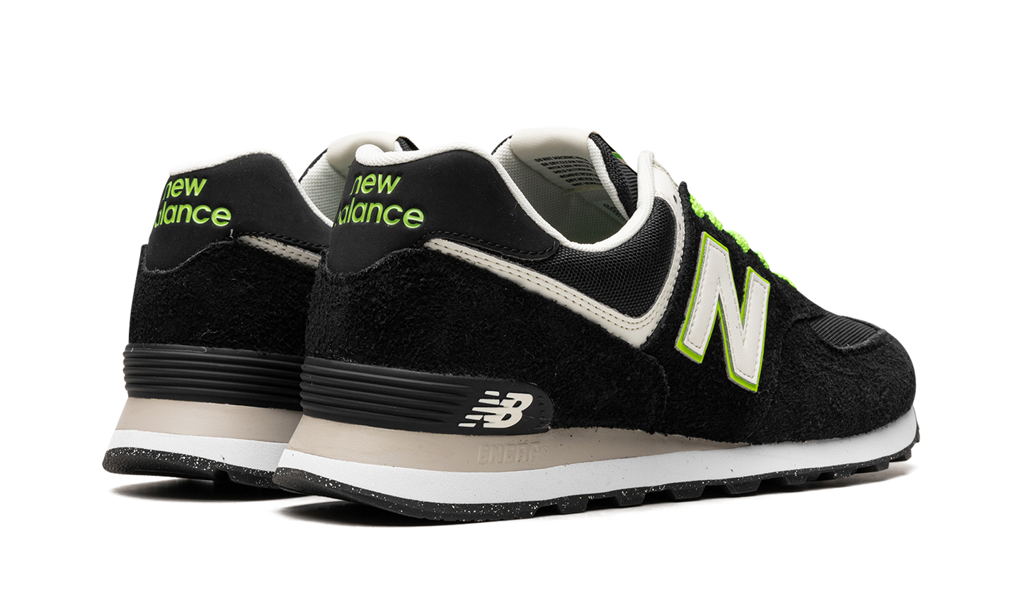 574 "Black White Green" u574ct2