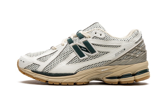 1906R "White Green Cream" M1906RQ