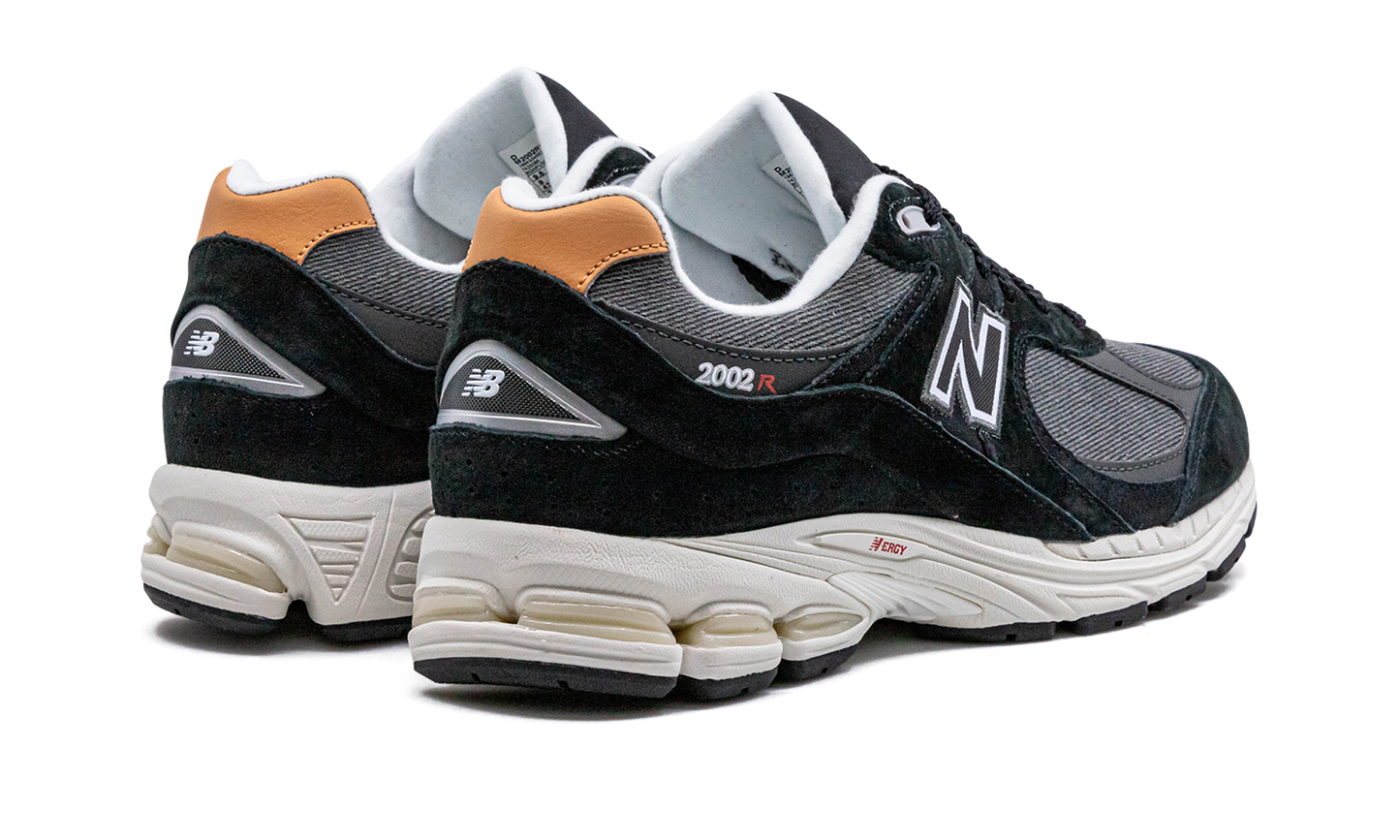 2002R "Black Denim" M2002REB