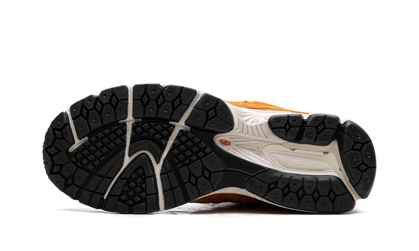 2002R "Ginger Lemon" M2002RPA