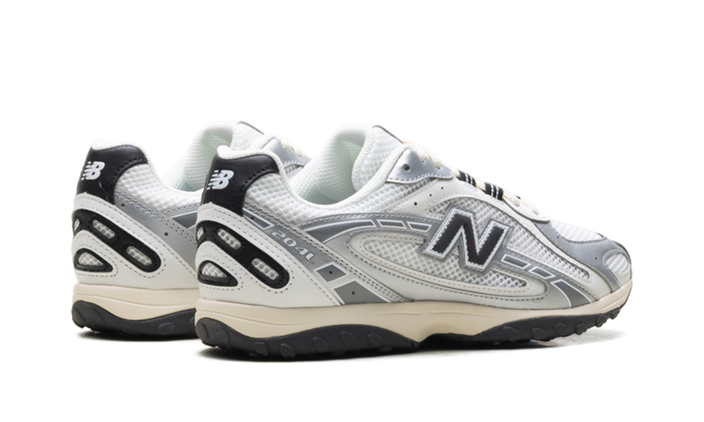 204L "Silver Metallic Black" U204LSWD