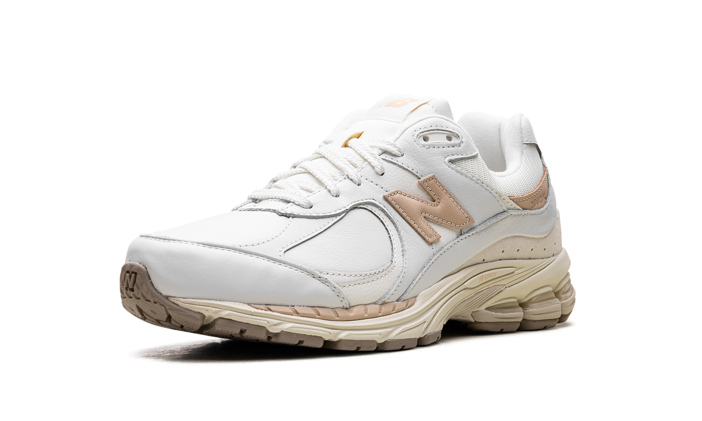 2002R "Vachetta Leather" M2002RVF