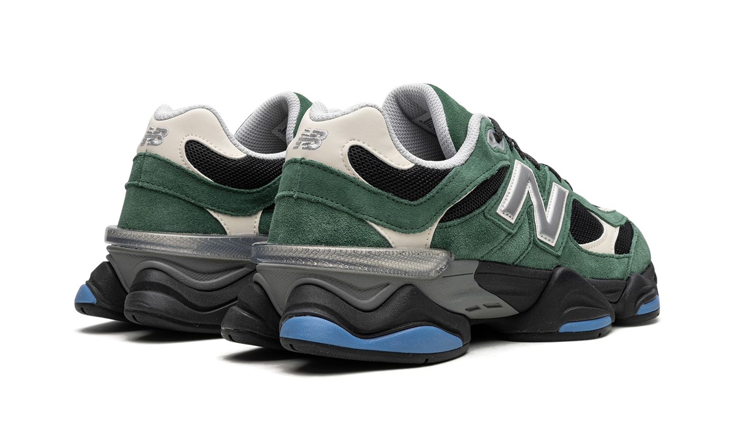 9060 "Forest Green" U9060VRA