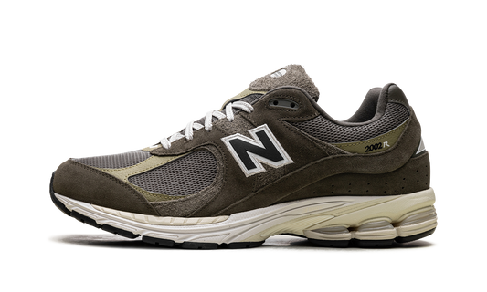 2002R "Zalando Exclusive Olive" M2002RZD