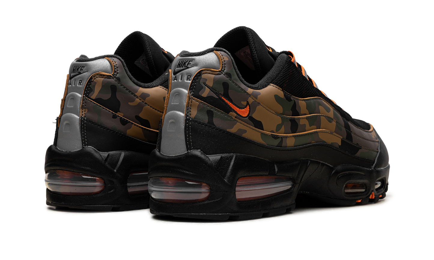 Air Max 95 "Camo" HQ1973 001