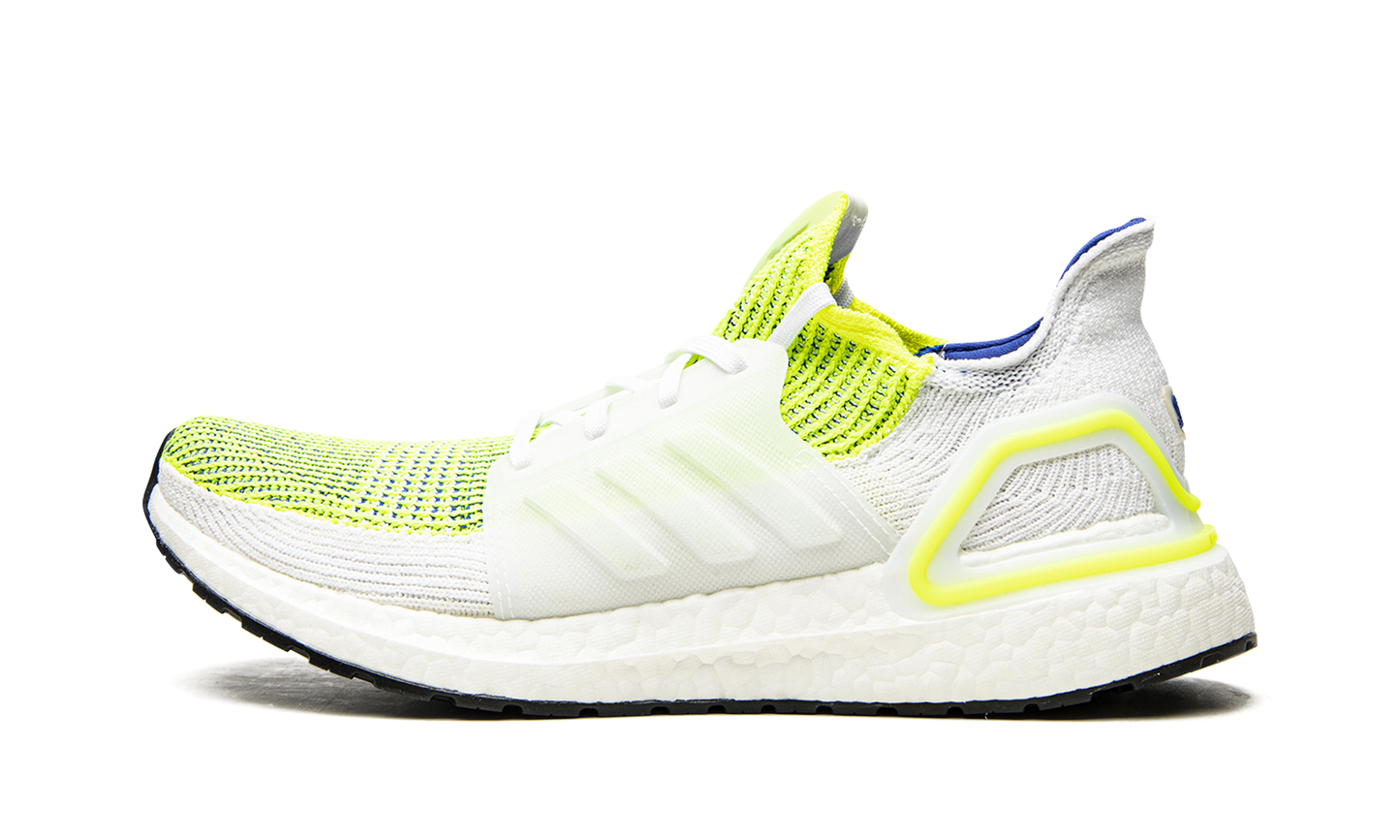 Ultraboost 18 "SNS Special Delivery"