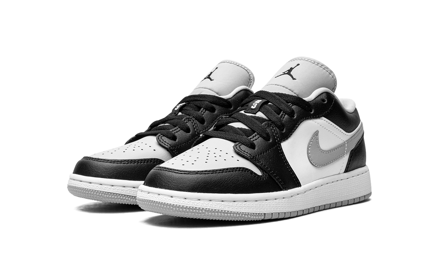 Air Jordan 1 Low GS "Smoke Grey" 553560 039
