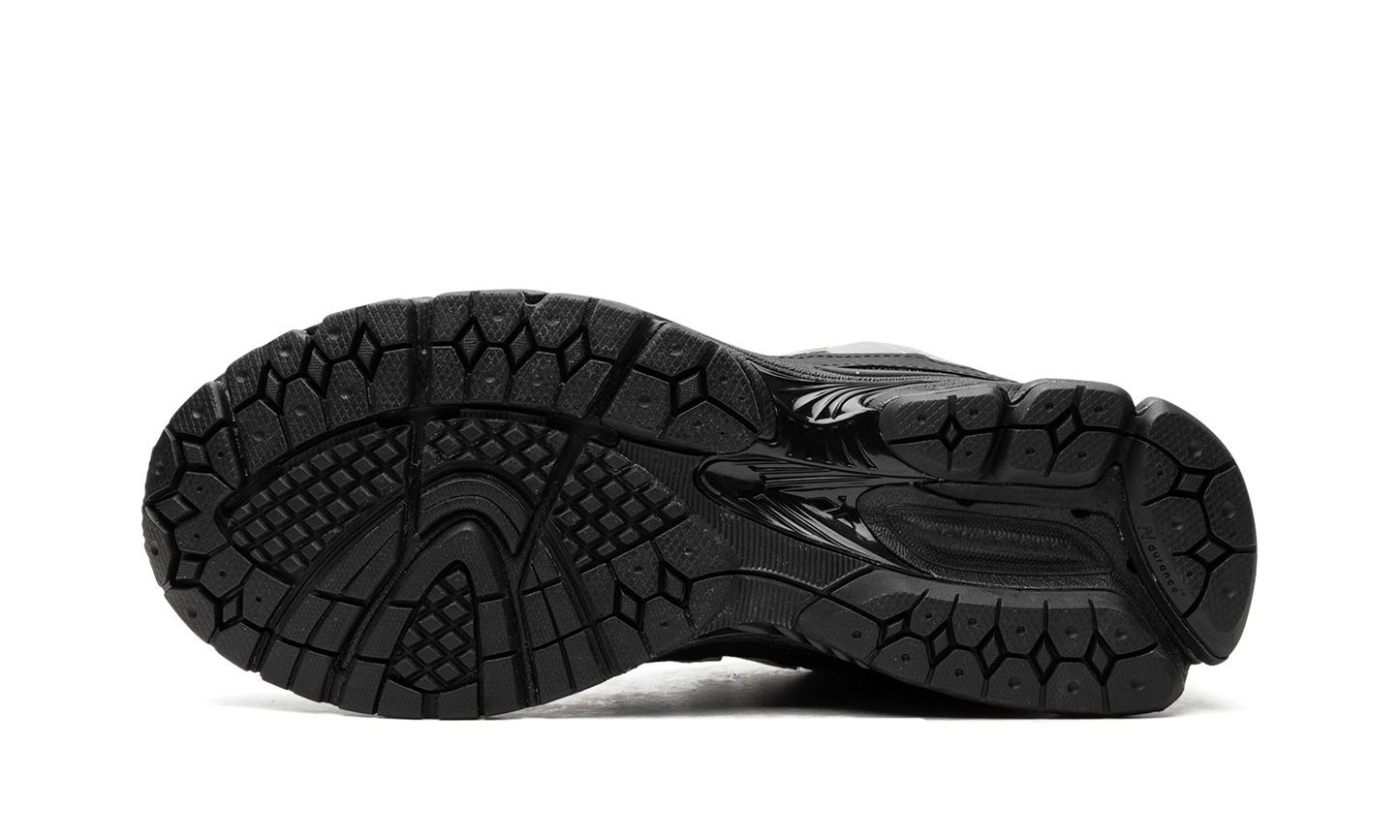 2002R "The Basement - Stone Grey" M2002RBA