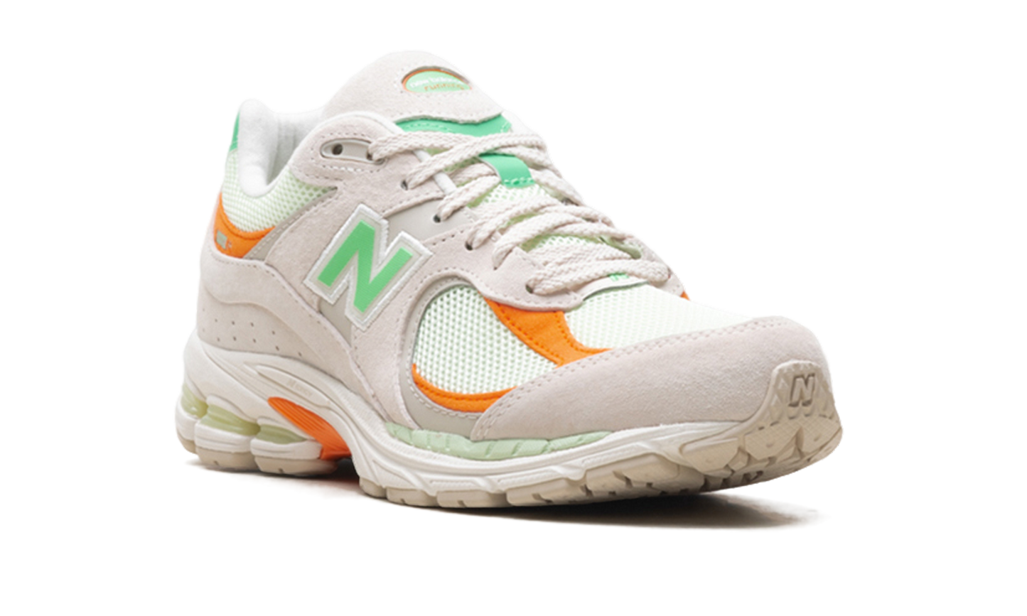 2002R "Green Apple" U2002RZD