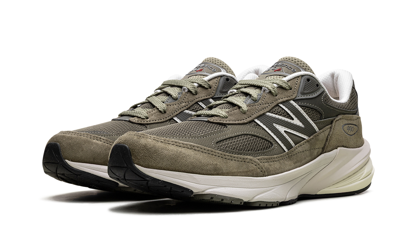 990v6 "True Camo" U990TB6