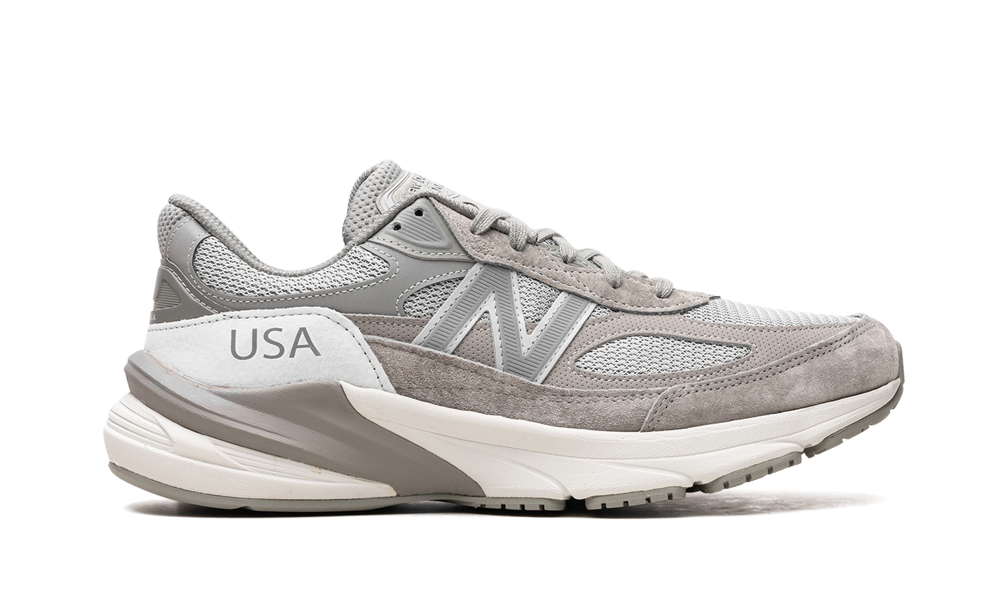 990v6 "WTAPS - Grey" M990WT6