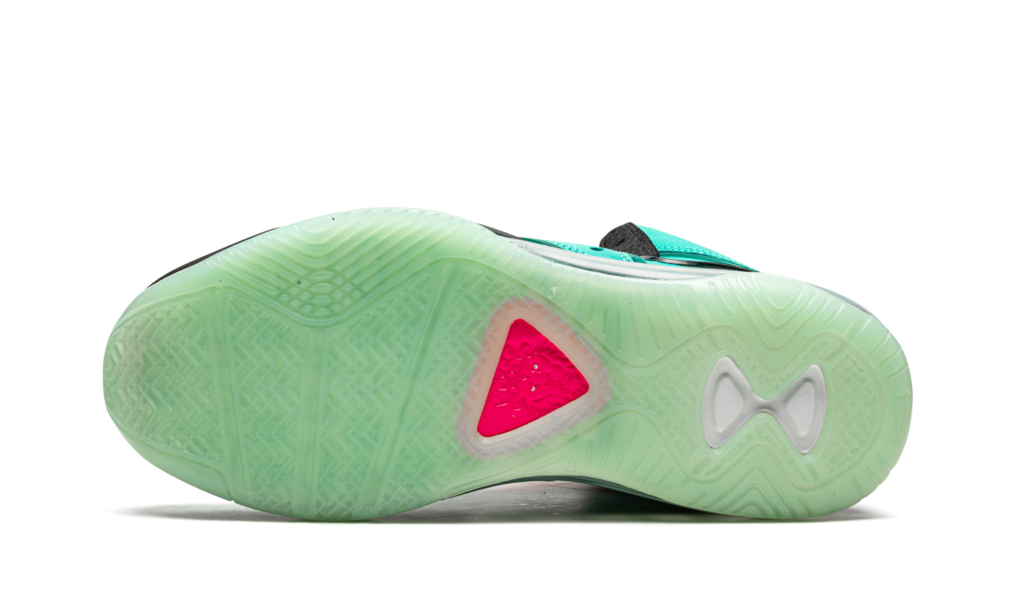 Lebron 8 "South Beach 2021" CZ0328 400