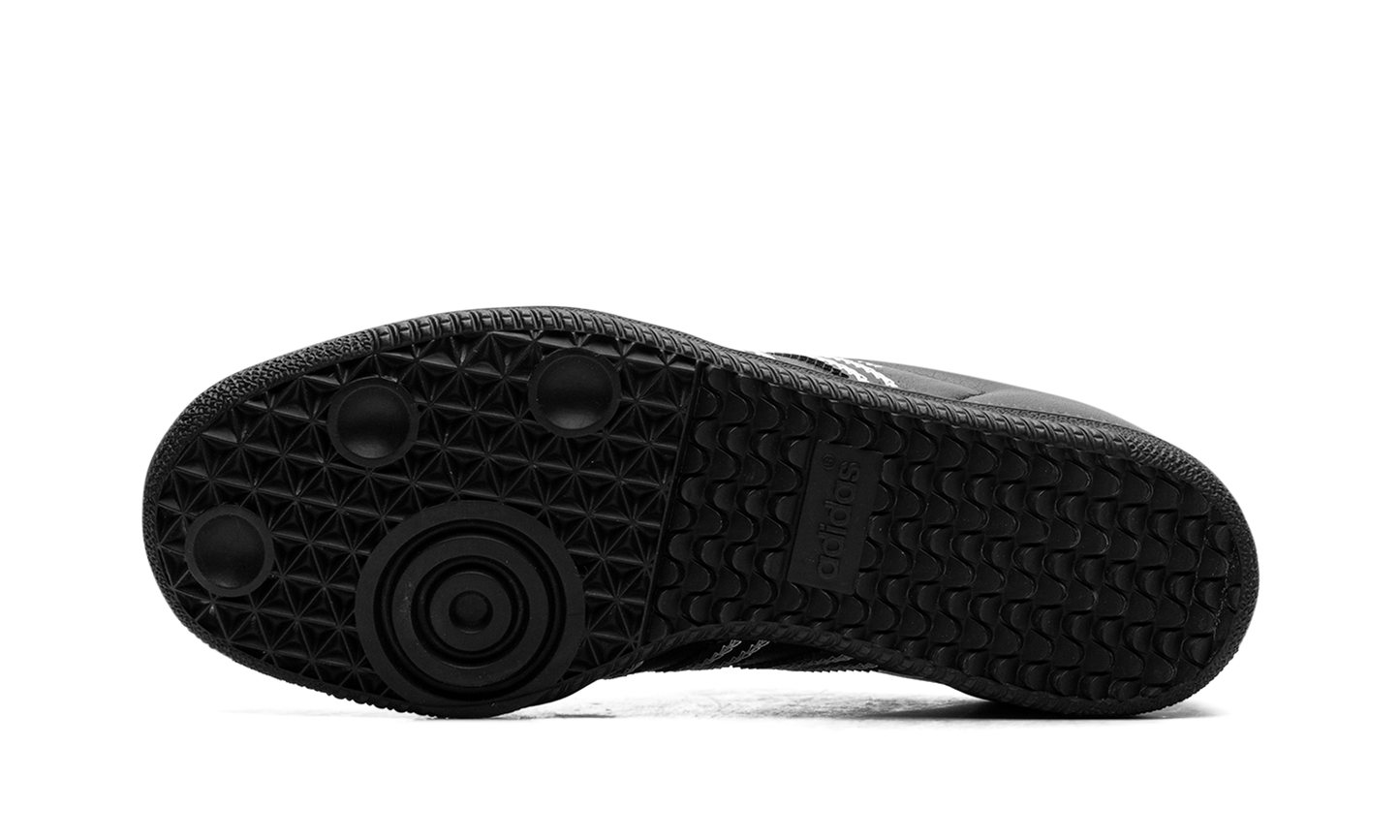 TOC Samba OG "Black White Silver" IF3918