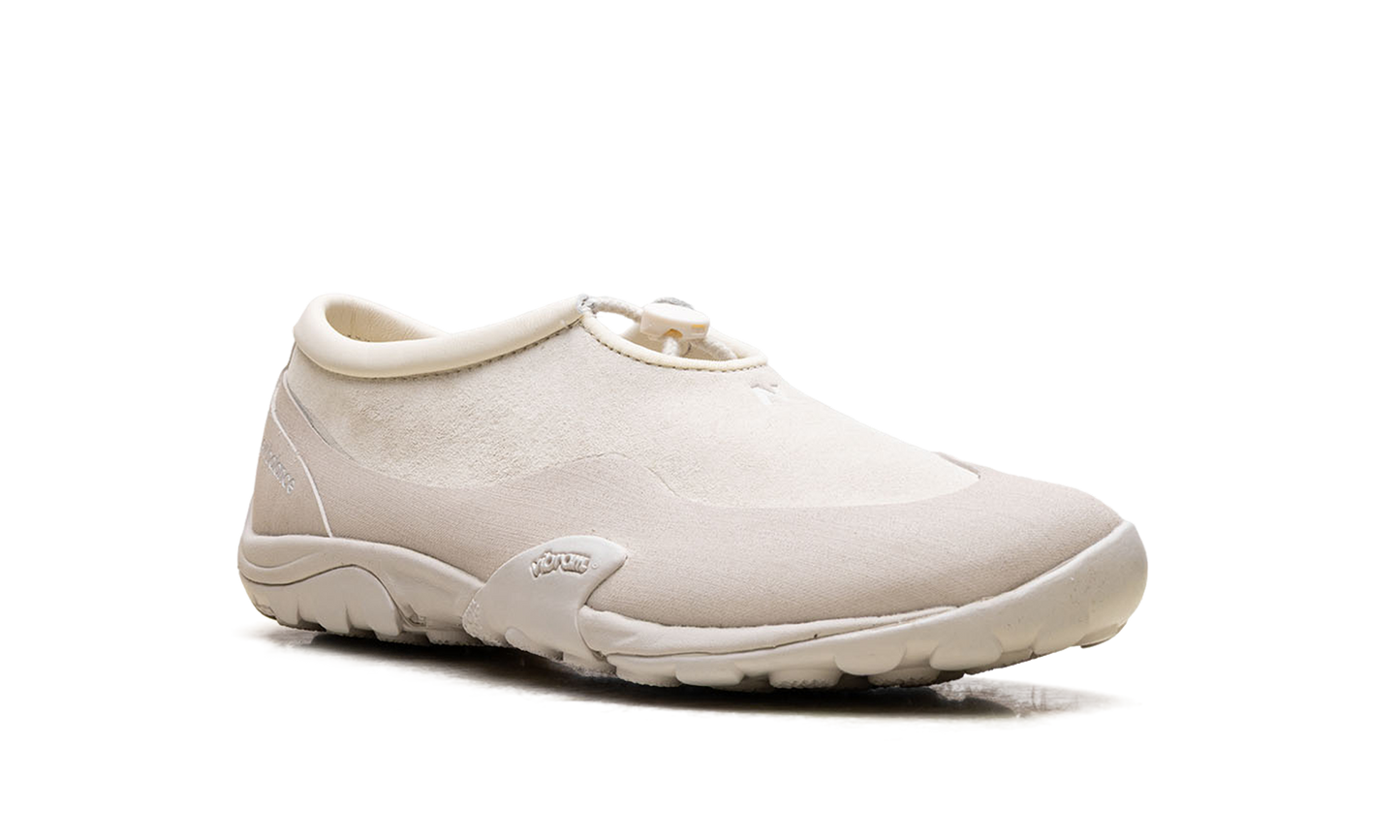 MT10 "Tokyo Design Studio - Angora / Moonbeam" MT10TTD